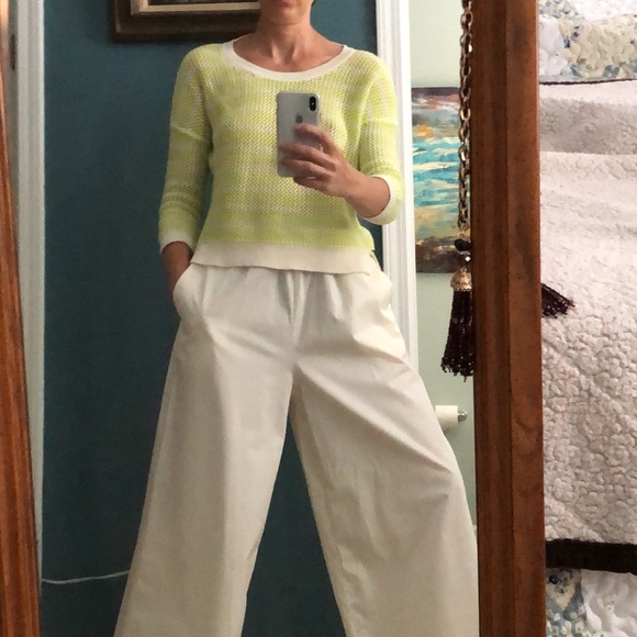 Beautiful crochet open back summer sweater - Picture 2 of 9